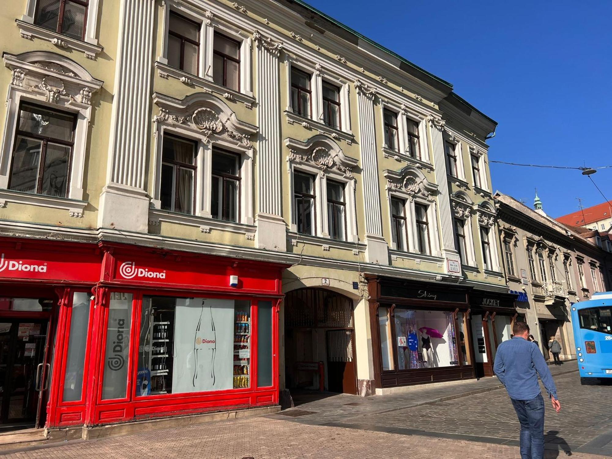 Apartman Mia *